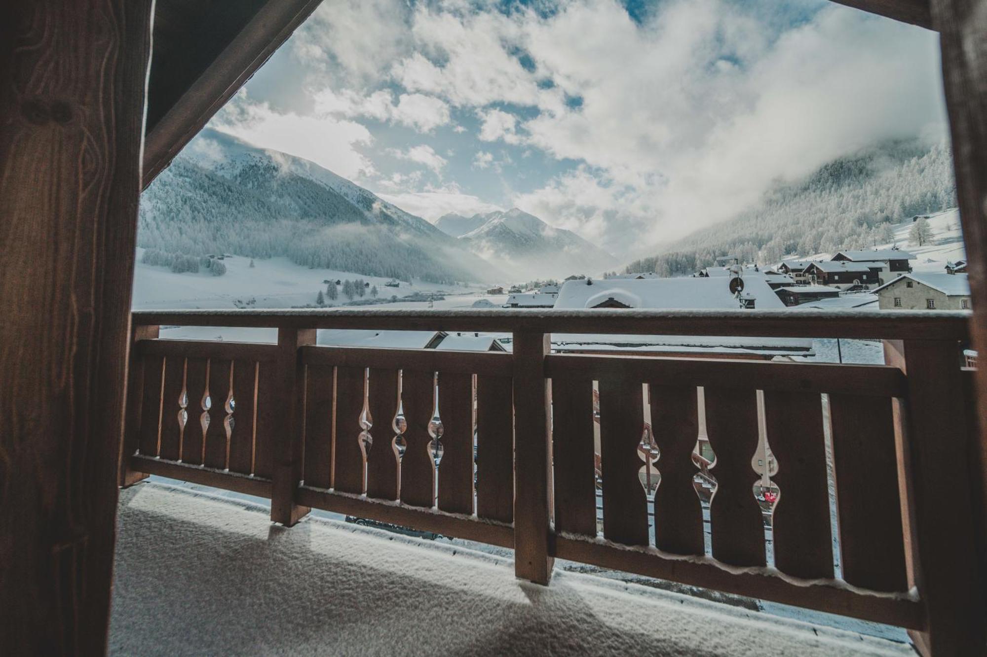 Hotel Amerikan Livigno Esterno foto