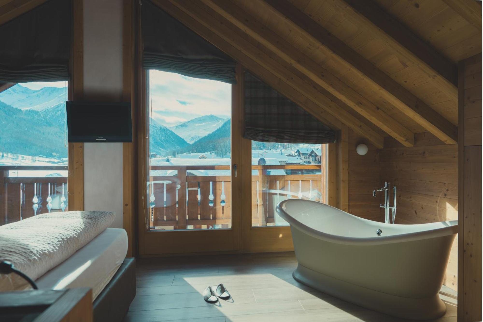 Hotel Amerikan Livigno Esterno foto