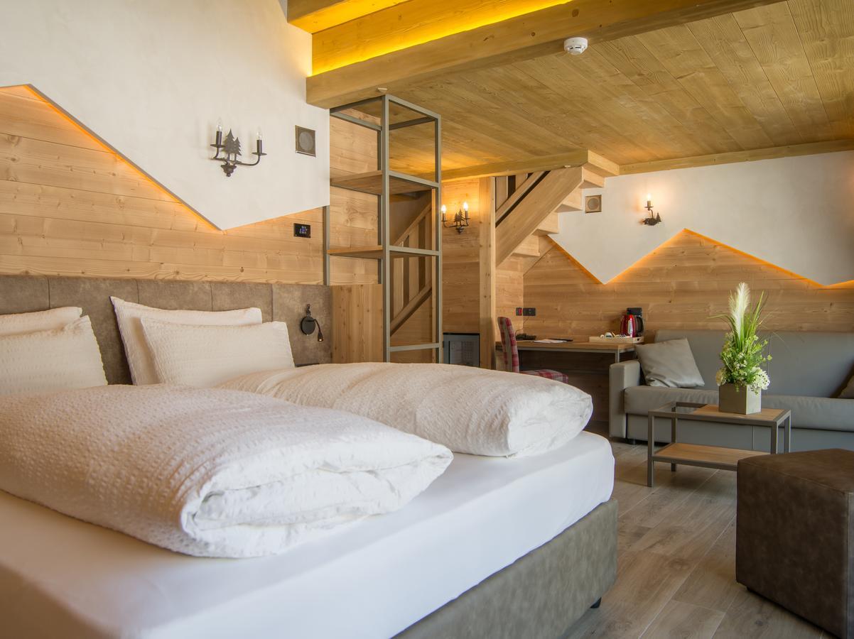 Hotel Amerikan Livigno Esterno foto